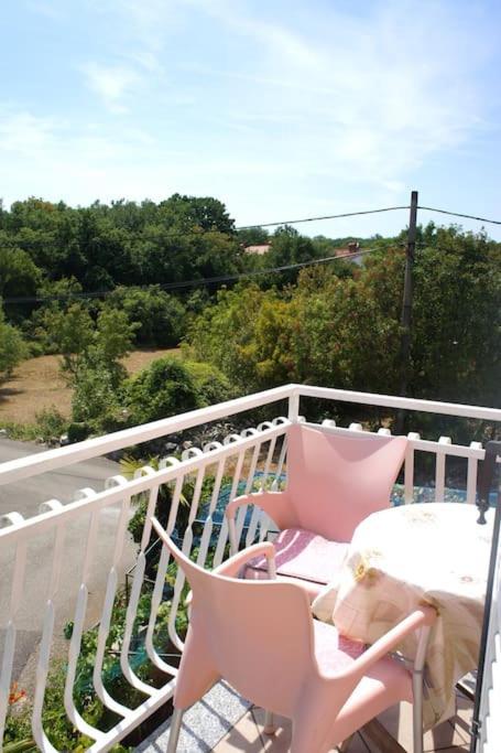 Sea View Apartment Klanice Bagian luar foto